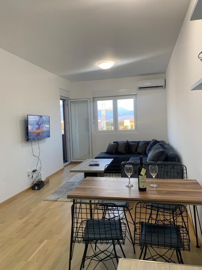 Apartment 45M2 พอดโกริกา ภายนอก รูปภาพ