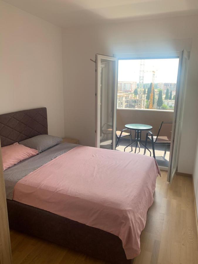 Apartment 45M2 พอดโกริกา ภายนอก รูปภาพ
