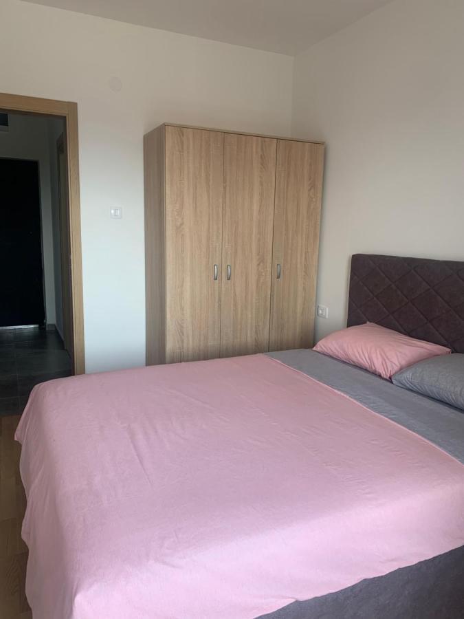 Apartment 45M2 พอดโกริกา ภายนอก รูปภาพ